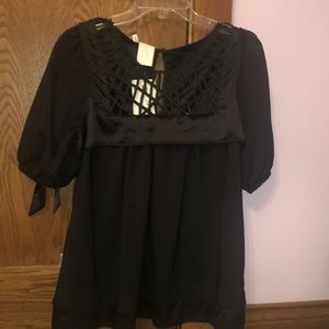 Women’s blouse